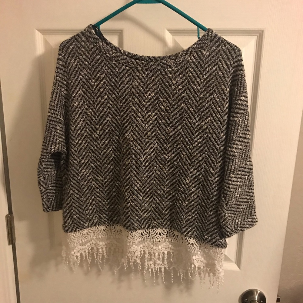 Women’s fashion top